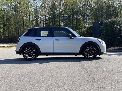 2025 MINI Hardtop Cooper