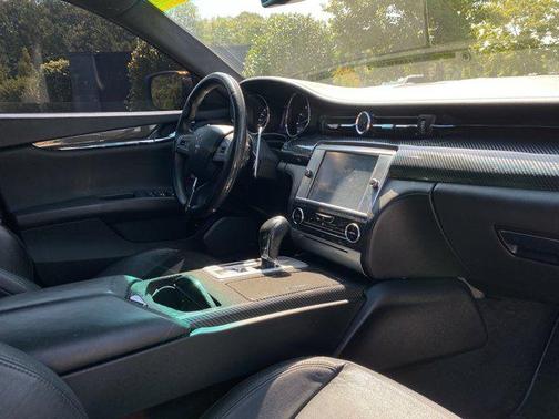 2014 Maserati Quattroporte GTS