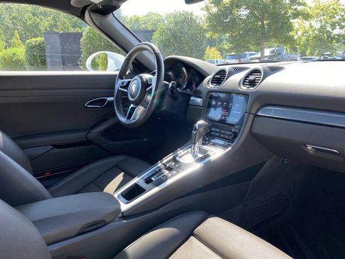 2023 Porsche 718 Boxster Roadster