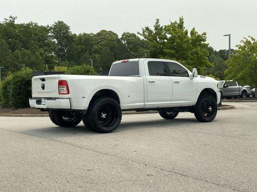 2024 RAM 3500 Big Horn Crew Cab 4x4 8' Box