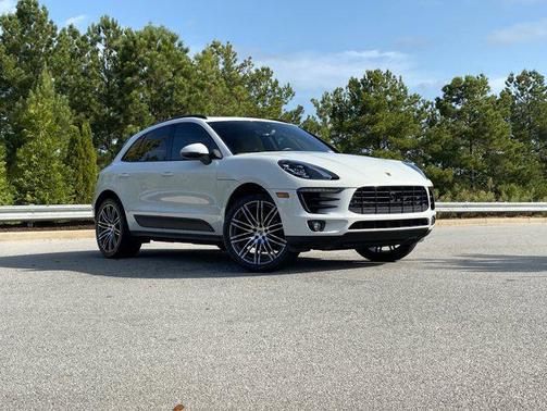 2018 Porsche Macan AWD