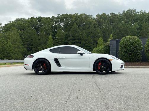 2024 Porsche 718 Cayman S