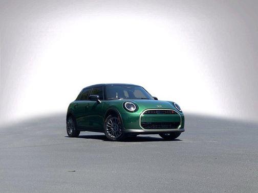 British Racing Green IV Metallic 2026 MINI Hardtop Cooper S