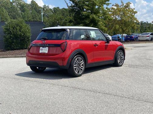 2025 MINI Hardtop Cooper