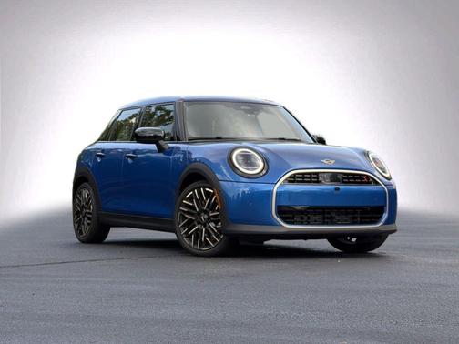 Icy Sunshine Blue Metallic 2025 MINI Hardtop Cooper S