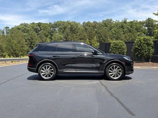 Infinite Black Metallic Clearcoat 2025 Lincoln Corsair Premiere