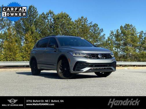 2022 Volkswagen Tiguan 2.0T SE R-Line Black