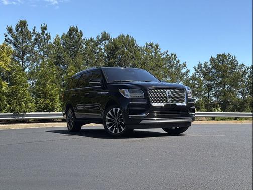 Infinite Black 2020 Lincoln Navigator Reserve