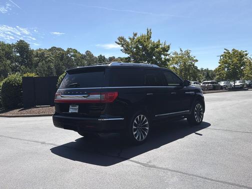 Infinite Black 2020 Lincoln Navigator Reserve