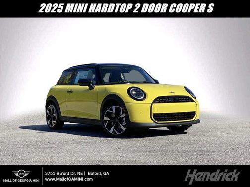 2025 MINI Hardtop Cooper