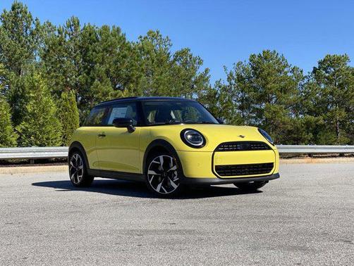 2025 MINI Hardtop Cooper