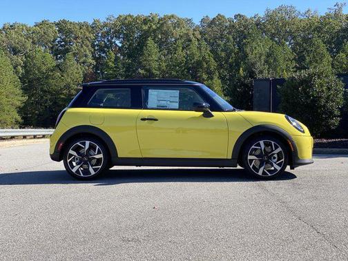 2025 MINI Hardtop Cooper
