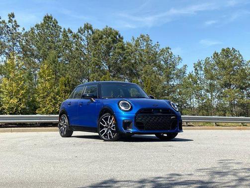 Icy Sunshine Blue Metallic 2026 MINI Hardtop Cooper S