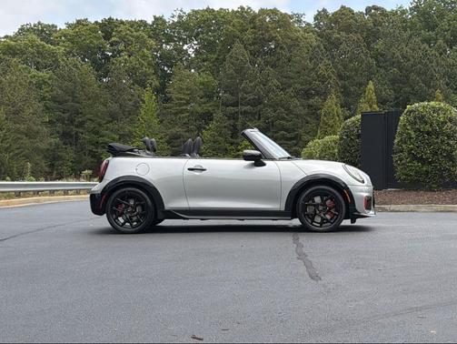 Melting Silver III Metallic 2026 MINI Convertible Cooper