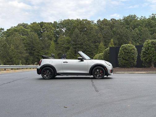 Melting Silver III Metallic 2026 MINI Convertible Cooper