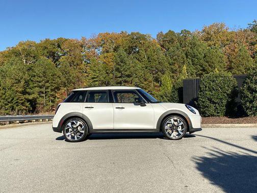 2026 MINI Hardtop Cooper