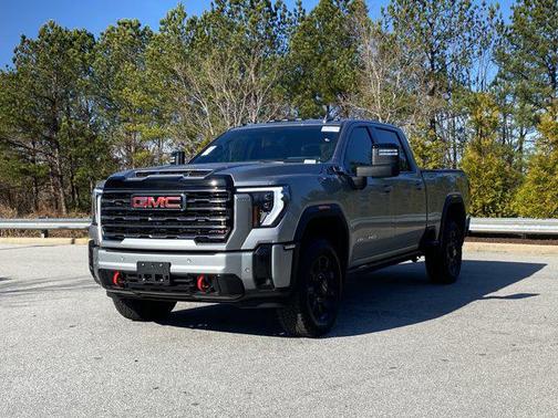 2025 GMC Sierra 2500 AT4