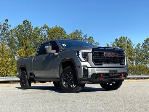 2025 GMC Sierra 2500 AT4