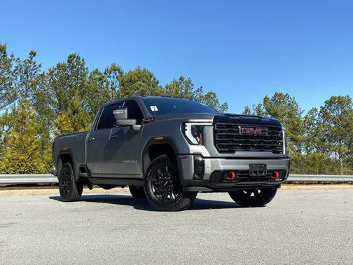 2025 GMC Sierra 2500 AT4