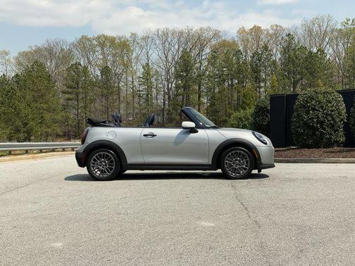 Melting Silver III Metallic 2026 MINI Convertible Cooper