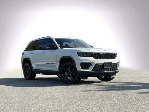 2023 Jeep Grand Cherokee Altitude