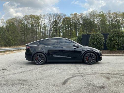 SOLID BLACK [BLACK] 2025 Tesla Model Y Performance Dual Motor All-Wheel Drive
