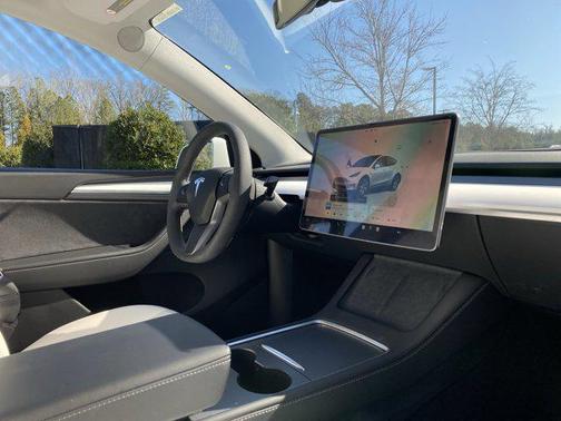 2023 Tesla Model Y AWD *Ltd Avail*