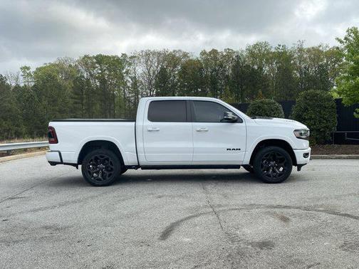 Bright White Clearcoat 2022 RAM 1500 Limited