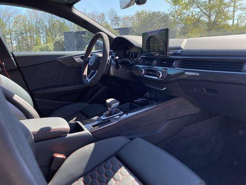 2025 Audi RS 5 2.9T