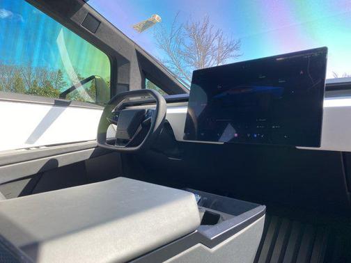 2024 Tesla Cybertruck All-Wheel Drive