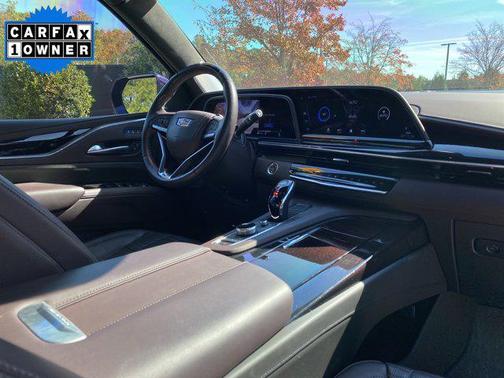 2023 Cadillac Escalade ESV Sport Platinum