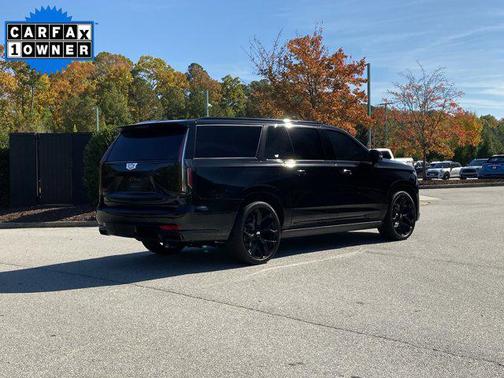 2023 Cadillac Escalade ESV Sport Platinum