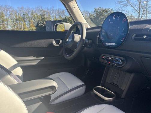 2025 MINI Hardtop Cooper