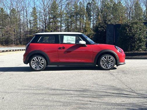 2025 MINI Hardtop Cooper