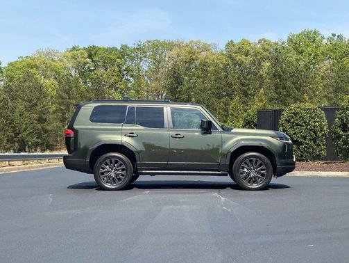 Nori Green Pearl 2025 Lexus GX 550 Premium