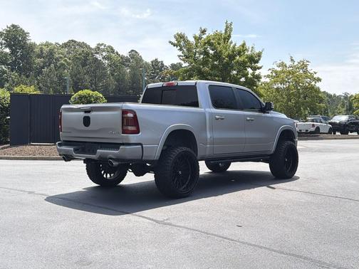 Billet Silver Metallic Clearcoat 2022 RAM 1500 Laramie