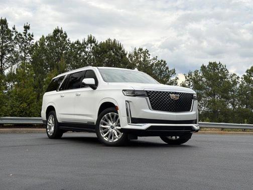Crystal White Tricoat 2023 Cadillac Escalade ESV Premium Luxury
