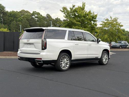 Crystal White Tricoat 2023 Cadillac Escalade ESV Premium Luxury
