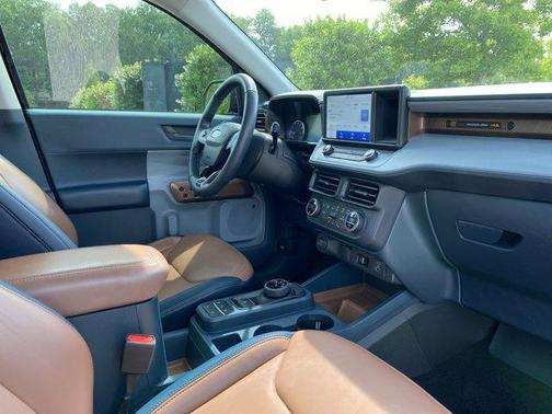 2022 Ford Maverick Lariat