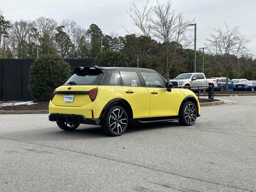 2026 MINI Hardtop Cooper S