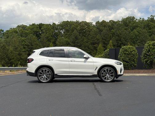 Mineral White Metallic 2024 BMW X3 sDrive30i