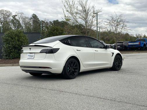 2022 Tesla Model 3 Standard Range