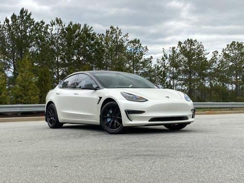 2022 Tesla Model 3 Standard Range