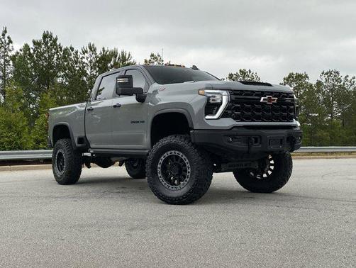 2024 Chevrolet Silverado 2500 4WD Crew Cab Standard Bed ZR2