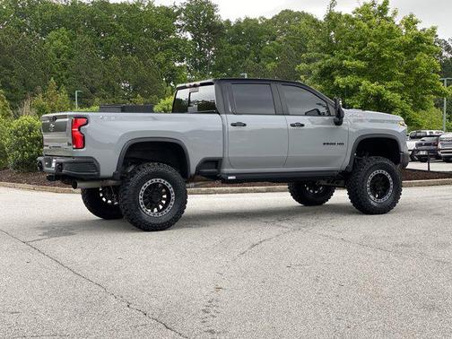 2024 Chevrolet Silverado 2500 4WD Crew Cab Standard Bed ZR2