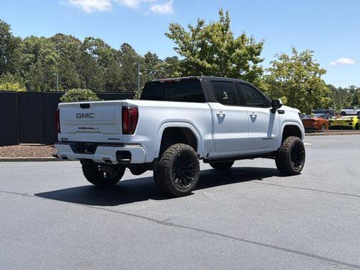 Glacier White Tricoat 2026 GMC Sierra 1500 Denali Ultimate