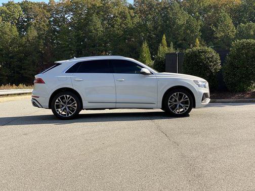 2023 Audi Q8 55 Prestige
