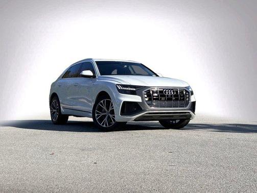 2023 Audi Q8 55 Prestige