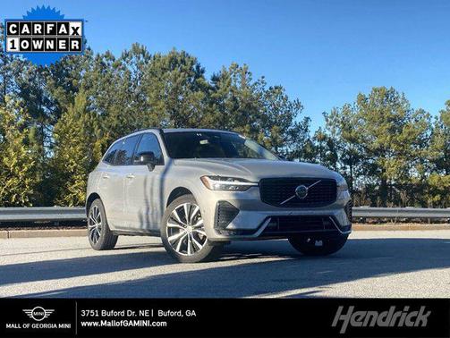 2025 Volvo XC60 B5 Plus