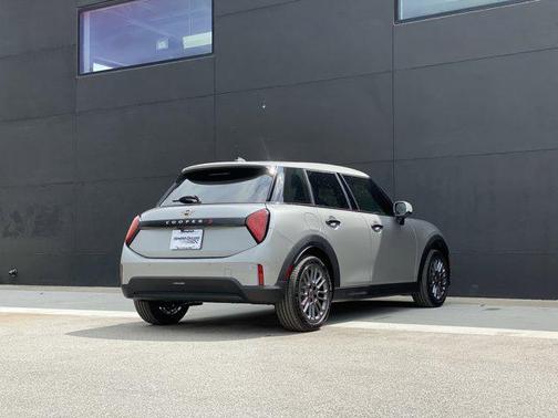 Melting Silver III Metallic 2026 MINI Hardtop Cooper S